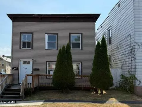 726 3rd Ave, Troy, NY 12182