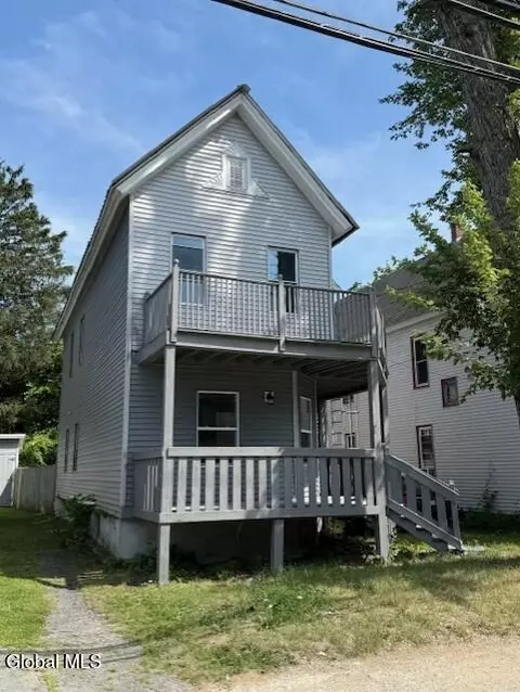 183 Market St, Amsterdam, NY 12010