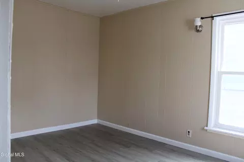Bedroom - 27 Trinity Pl, Amsterdam, NY 12010 photo 5 of 5