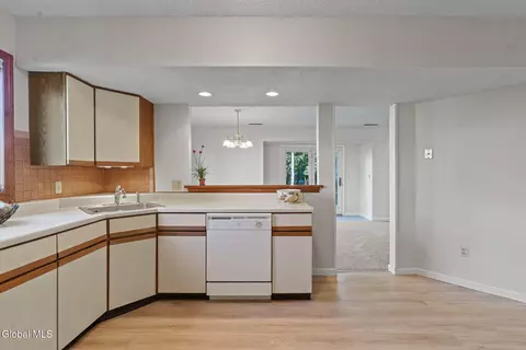 Kitchen - 9 Standish Dr, Glenmont, NY 12077 photo 3 of 3