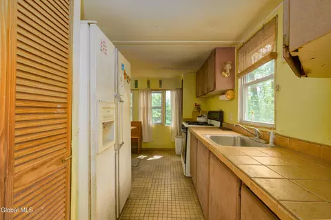 Kitchen - 113 Quiet Path, Summit, NY 12175 photo 1 of 3