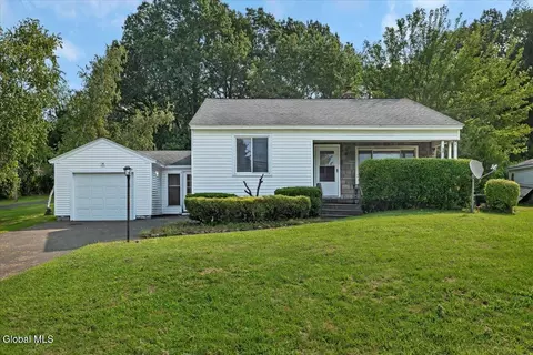 213 Shaker Rd, Albany, NY 12211