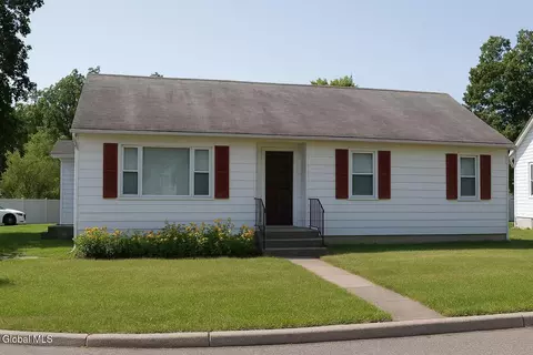 1016 Mann Ave, Rensselaer, NY 12144