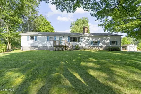 1427 Turnbull Rd, Delanson, NY 12053