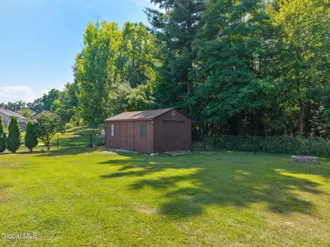 2015 Michael Ln, Schenectady, NY 12306 photo 50