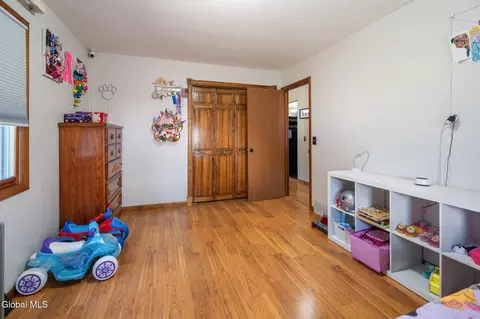 2015 Michael Ln, Schenectady, NY 12306 photo 16