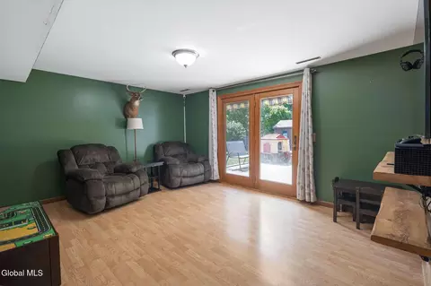 2015 Michael Ln, Schenectady, NY 12306 photo 28