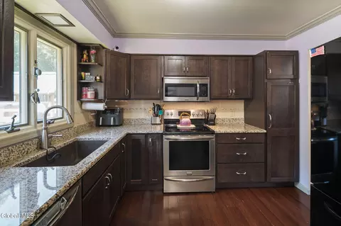 2015 Michael Ln, Schenectady, NY 12306 photo 23