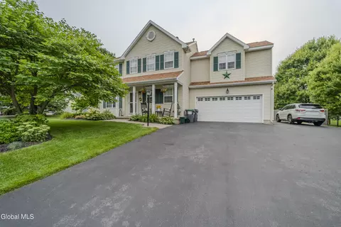 709 Adams Cir, Ballston Spa, NY 12020