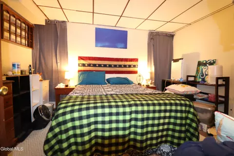 Bedroom - 116 Agnes Ave, Schenectady, NY 12303 photo 2 of 4