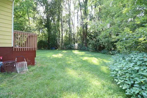 Exterior - 116 Agnes Ave, Schenectady, NY 12303 photo 8 of 13