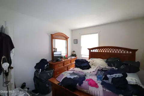 Bedroom - 116 Agnes Ave, Schenectady, NY 12303 photo 4 of 4