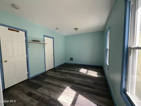 Bedroom - 423 Division St, Schenectady, NY 12304 photo 2 of 2