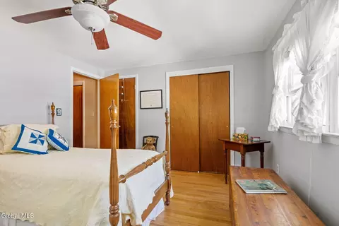 Bedroom - 878 Cunningham Ct, Schenectady, NY 12309 photo 7 of 10