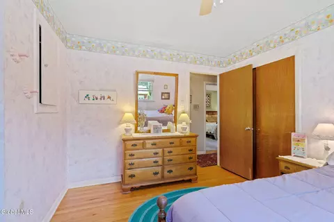 Bedroom - 878 Cunningham Ct, Schenectady, NY 12309 photo 8 of 10