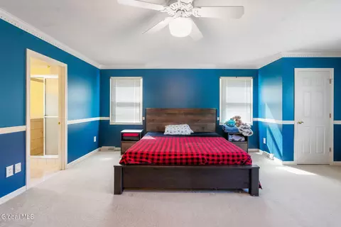 Bedroom - 157 Kennewyck Cir, Slingerlands, NY 12159 photo 1 of 10