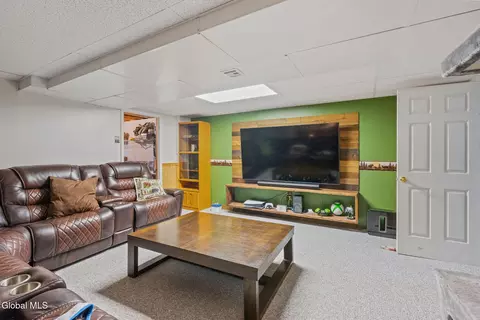 Other - 157 Kennewyck Cir, Slingerlands, NY 12159 photo 10 of 17