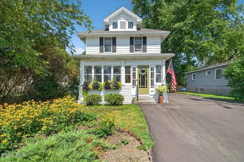 643 Delaware Ave, Albany, NY 12209