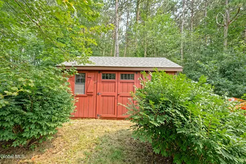 24 Deepkill Rd, Troy, NY 12180 photo 49