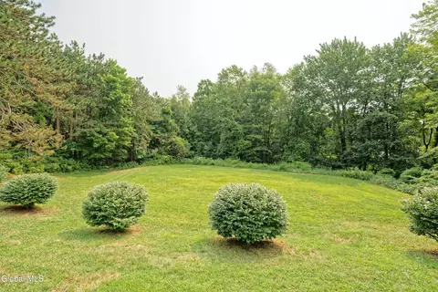 24 Deepkill Rd, Troy, NY 12180 photo 51