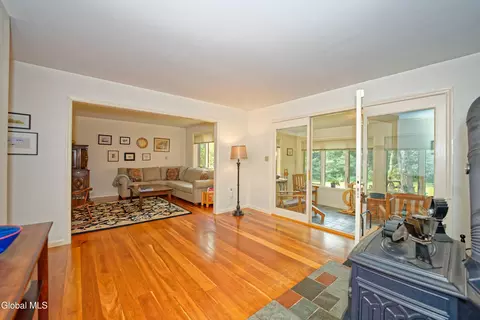 24 Deepkill Rd, Troy, NY 12180 photo 19