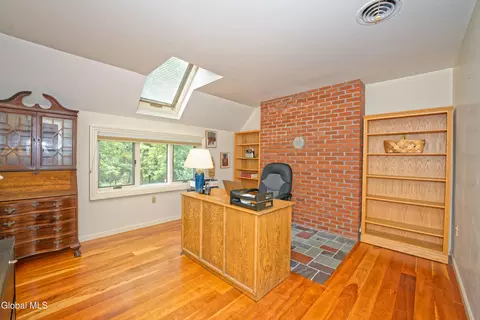 24 Deepkill Rd, Troy, NY 12180 photo 31