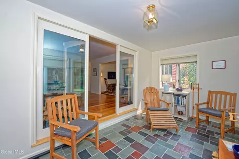 24 Deepkill Rd, Troy, NY 12180 photo 20