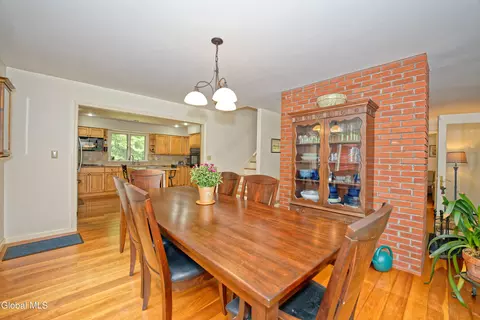 24 Deepkill Rd, Troy, NY 12180 photo 17