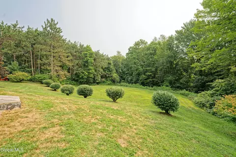 24 Deepkill Rd, Troy, NY 12180 photo 53