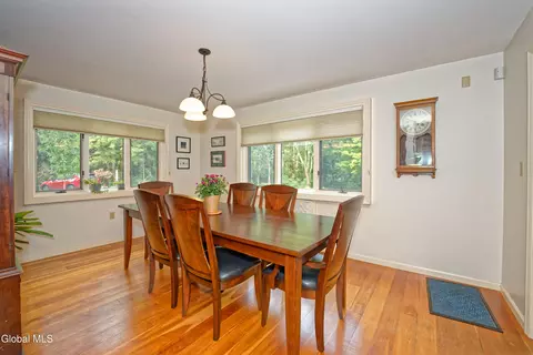 24 Deepkill Rd, Troy, NY 12180 photo 16