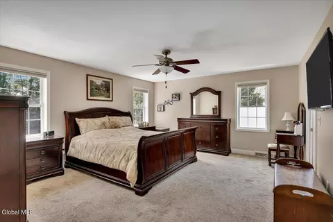Bedroom - 35 Willowbrook Ter, Clifton Park, NY 12065 photo 3 of 5