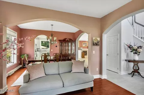 Entry Way - 35 Willowbrook Ter, Clifton Park, NY 12065 photo 4 of 4