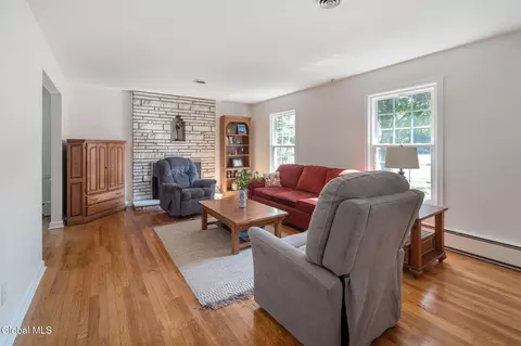 140 Mosher Rd, Delmar, NY 12054 photo 5