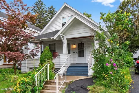 1059 Regent St, Schenectady, NY 12309