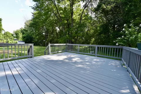 Exterior - 21 Cabot Way, Clifton Park, NY 12065 photo 2 of 8