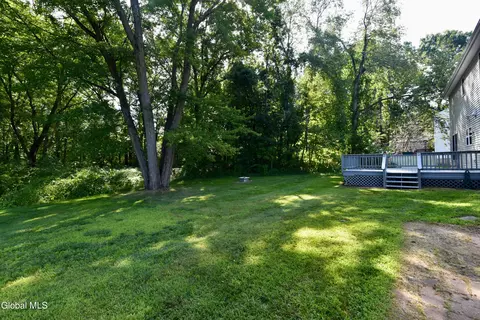 Exterior - 21 Cabot Way, Clifton Park, NY 12065 photo 6 of 8
