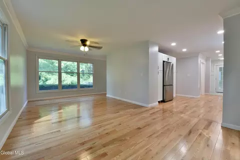 Living - 21 Cabot Way, Clifton Park, NY 12065 photo 1 of 6