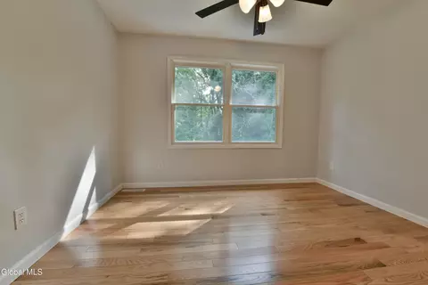 Bedroom - 21 Cabot Way, Clifton Park, NY 12065 photo 3 of 5
