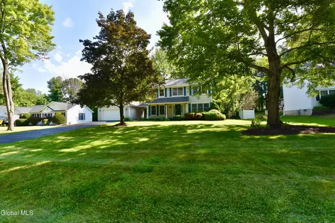 Exterior - 21 Cabot Way, Clifton Park, NY 12065 photo 8 of 8