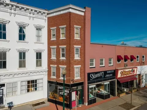 573 E Main St, Cobleskill, NY 12043 photo 2