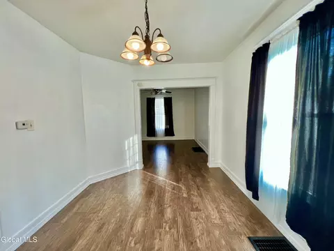 Dining - 205 Division St, Schenectady, NY 12304 photo 2 of 2