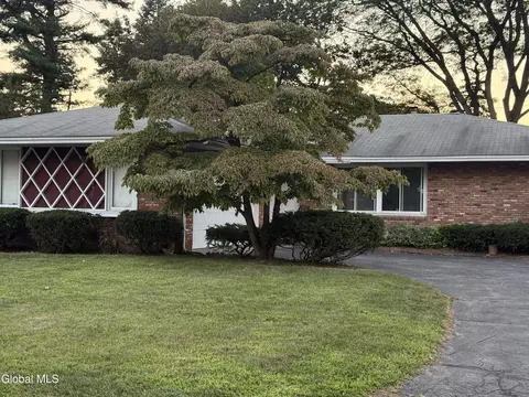 100 Terrace Ave, Albany, NY 12203