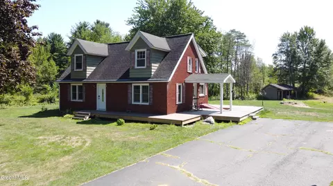 65 Deepkill Rd, Troy, NY 12180