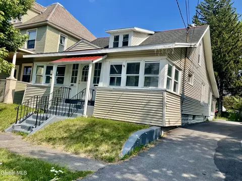 1818 Lenox Rd, Schenectady, NY 12308