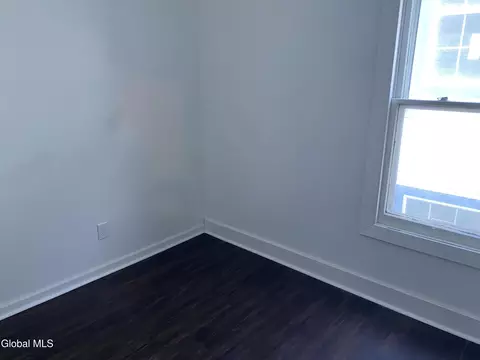Bedroom - 629 Lang St, Schenectady, NY 12308 photo 4 of 4