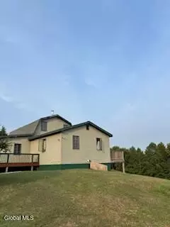 112 Coyote Dr, Summit, NY 12175