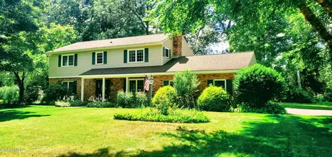 30 Owen Ave, Queensbury, NY 12804