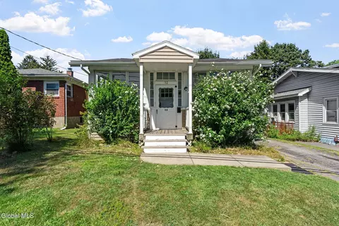 32 Homestead St, Albany, NY 12203