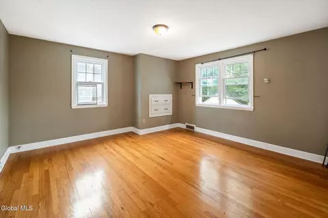 1706 Eastern Pkwy, Schenectady, NY 12309 photo 31