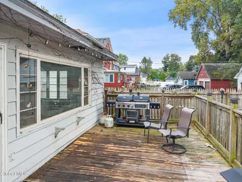 1706 Eastern Pkwy, Schenectady, NY 12309 photo 39